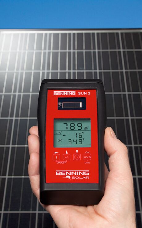Insolation and Temperature Measuring Instrument BENNING SUN 2